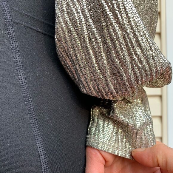 Zara silver metallic long-sleeved V-overlap front blouse, bell elastic cuffs, S - Picture 8 of 11